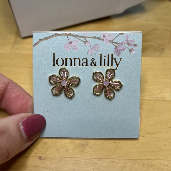 Pink and Gold Flower Earrings Lonna & Lilly NWT - Picture 1 of 3